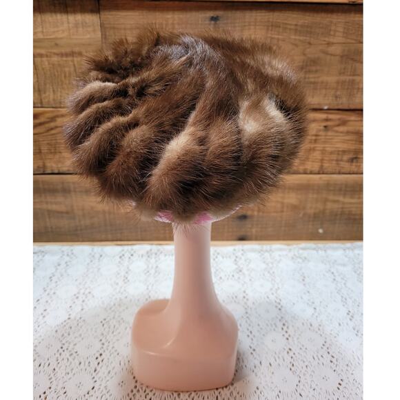 Vintage 1950\'s The May Company Brown Mink Pillbox Hat Union Made main image 5